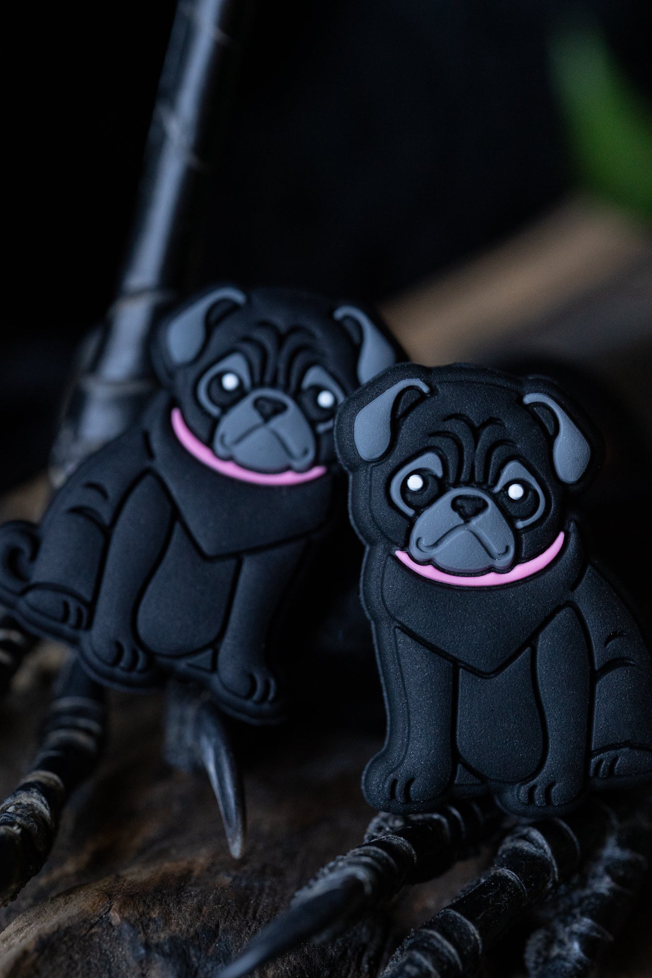 Black Pug Needle Tip Protectors