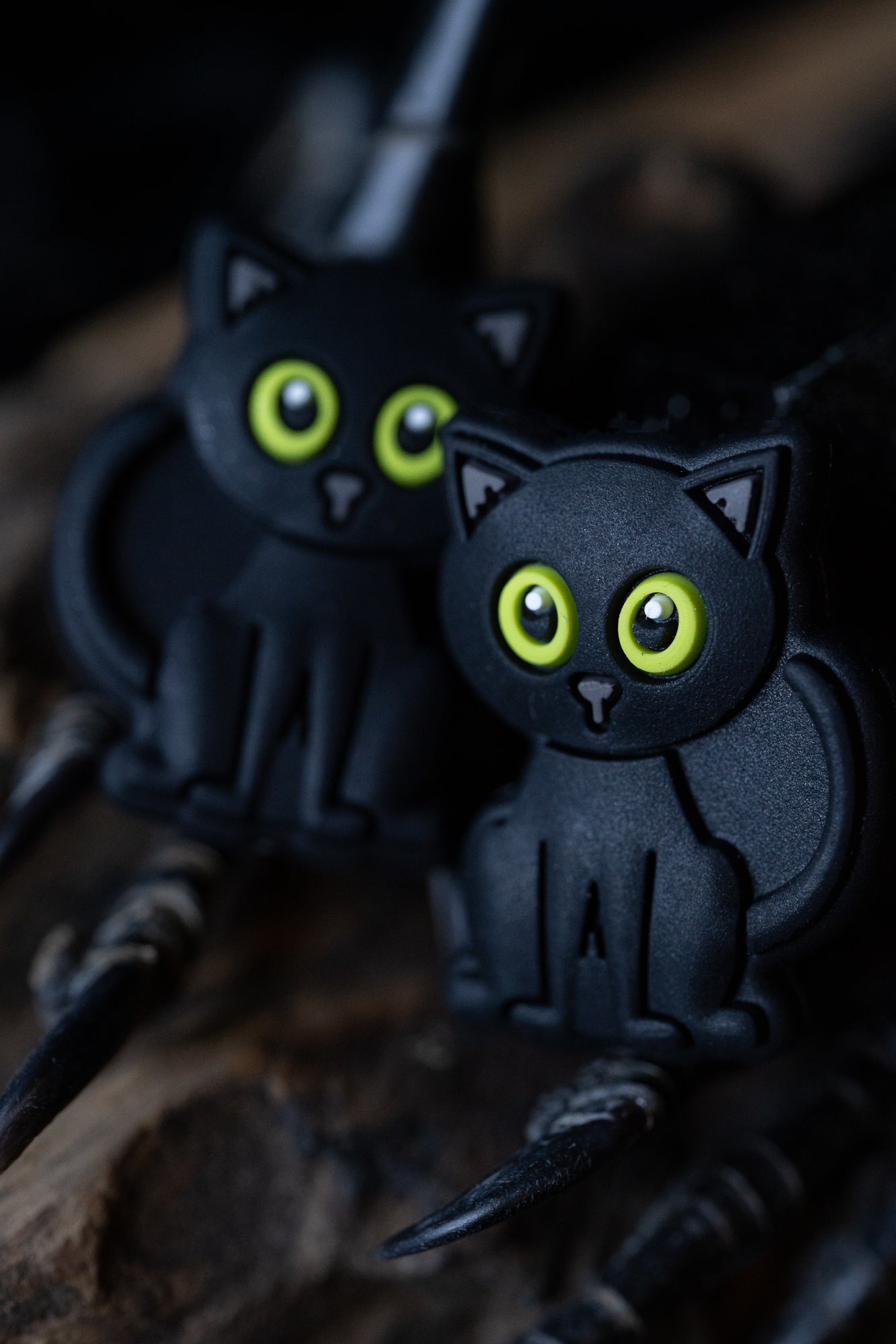 Green Eye Cat Needle Tip Protectors