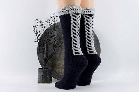 Salem Socks (Digital Knitting Pattern)