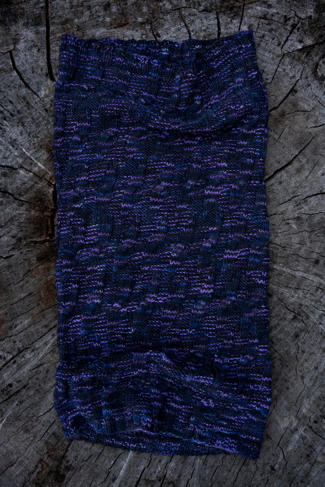 Nine Crows Cowl (Digital Knitting Pattern)