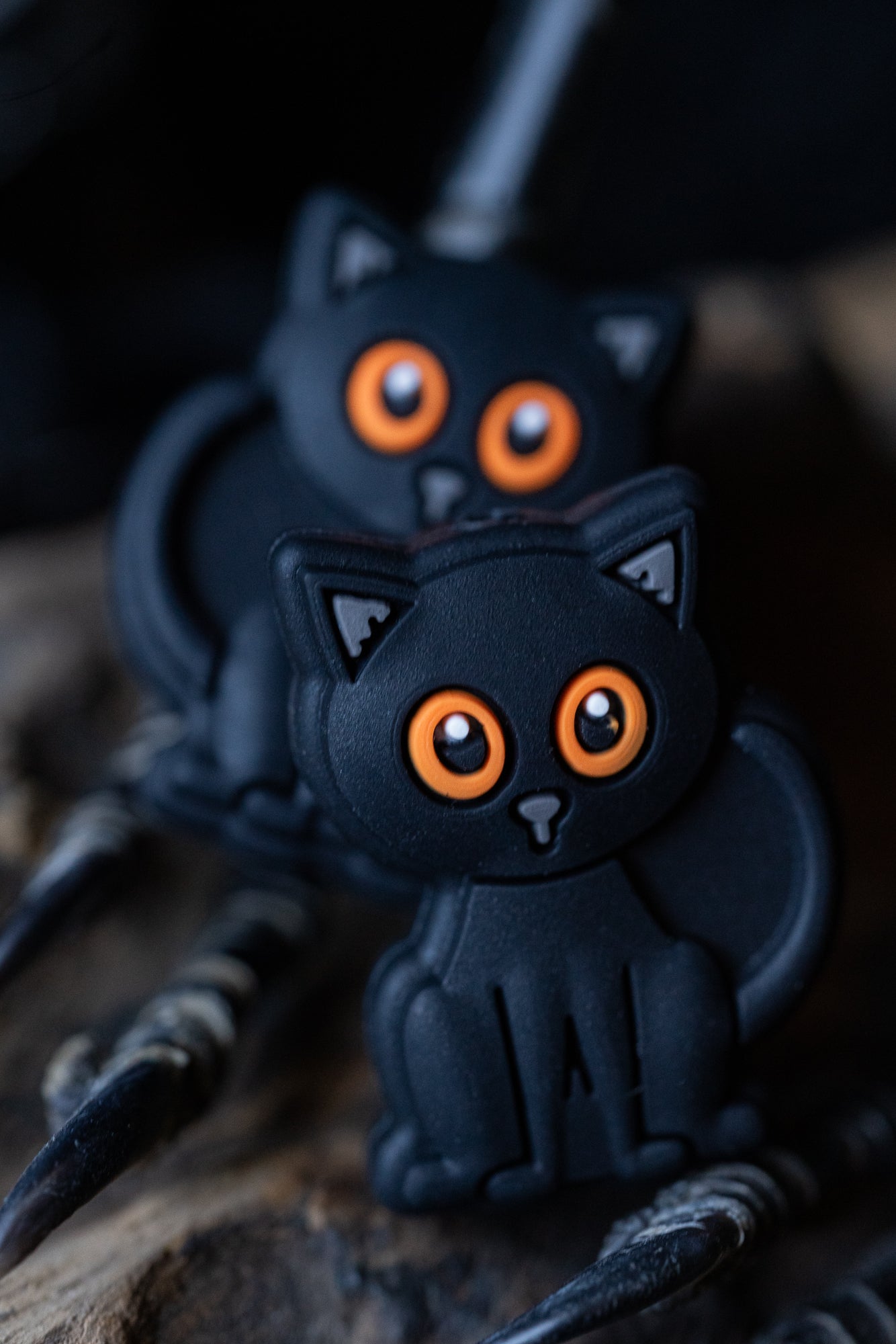 Orange Eye Cat Needle Tip Protectors