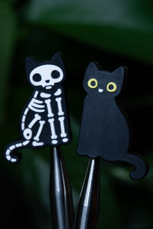 Skeleton Kitty Needle Tip Protectors