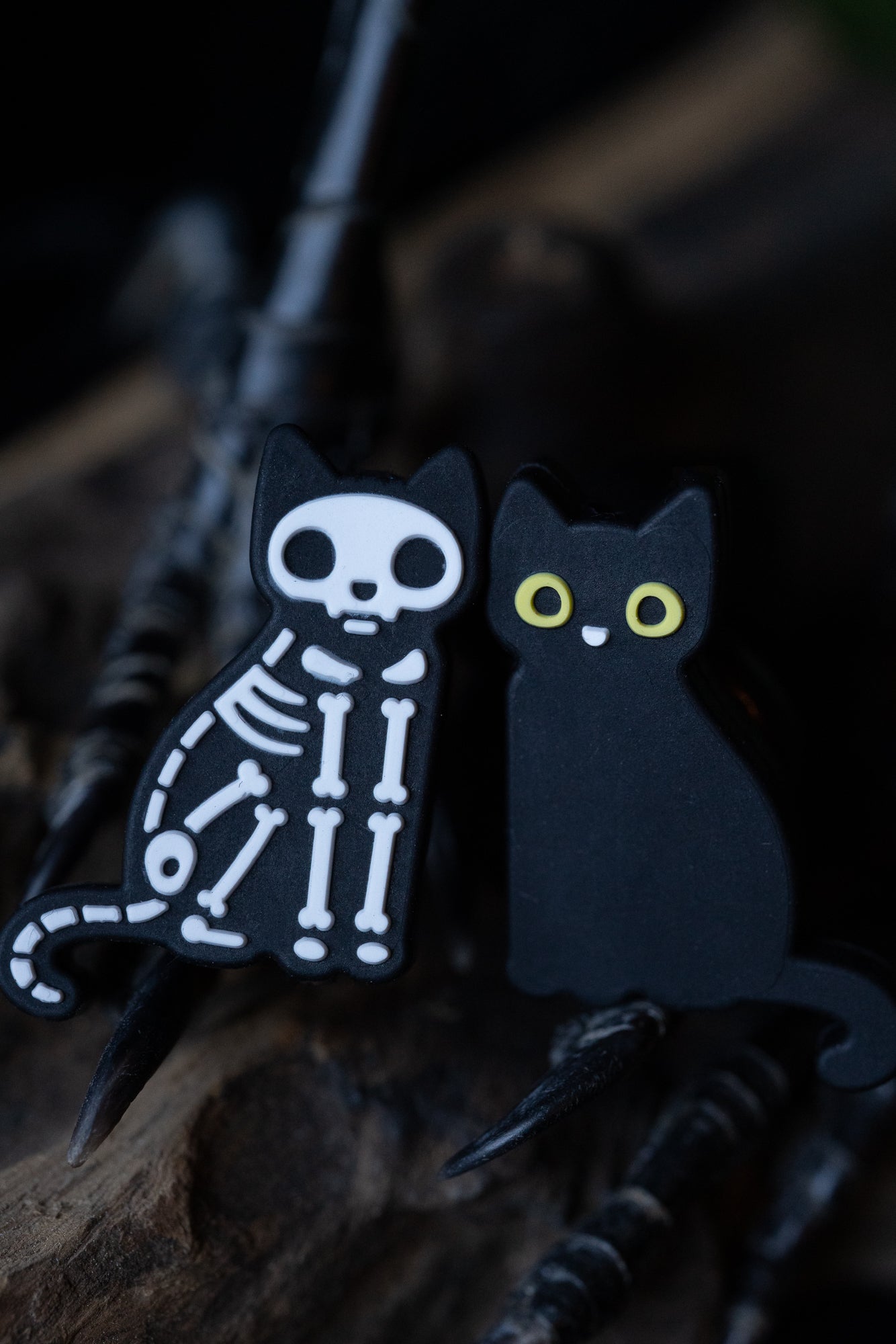 Skeleton Kitty Needle Tip Protectors