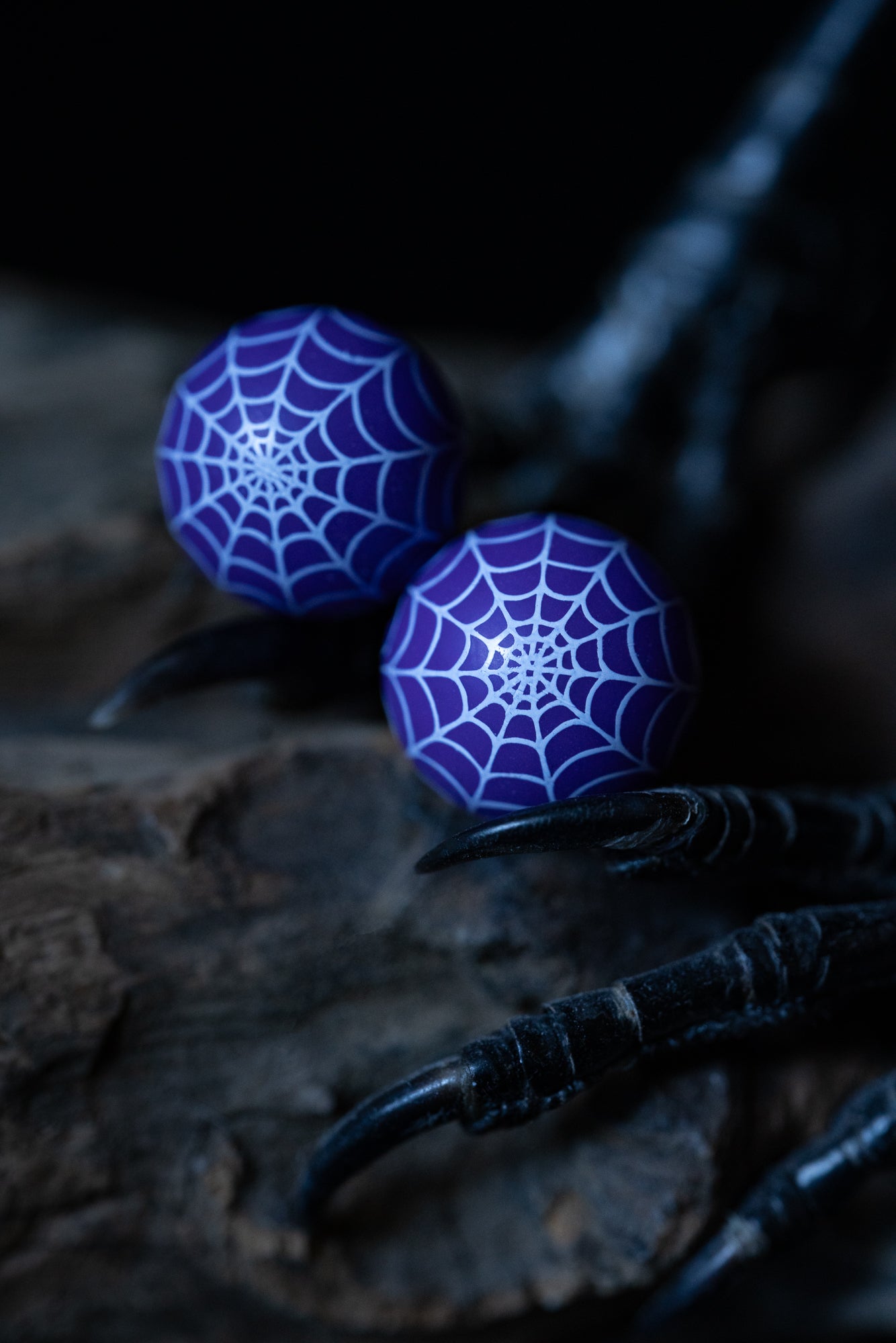 Purple Spider Web Needle Tip Protectors