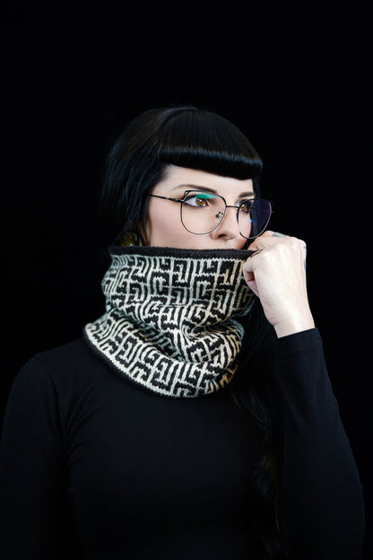 Bey Cowl (Digital Knitting Pattern)