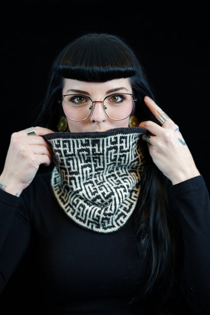 Bey Cowl (Digital Knitting Pattern)