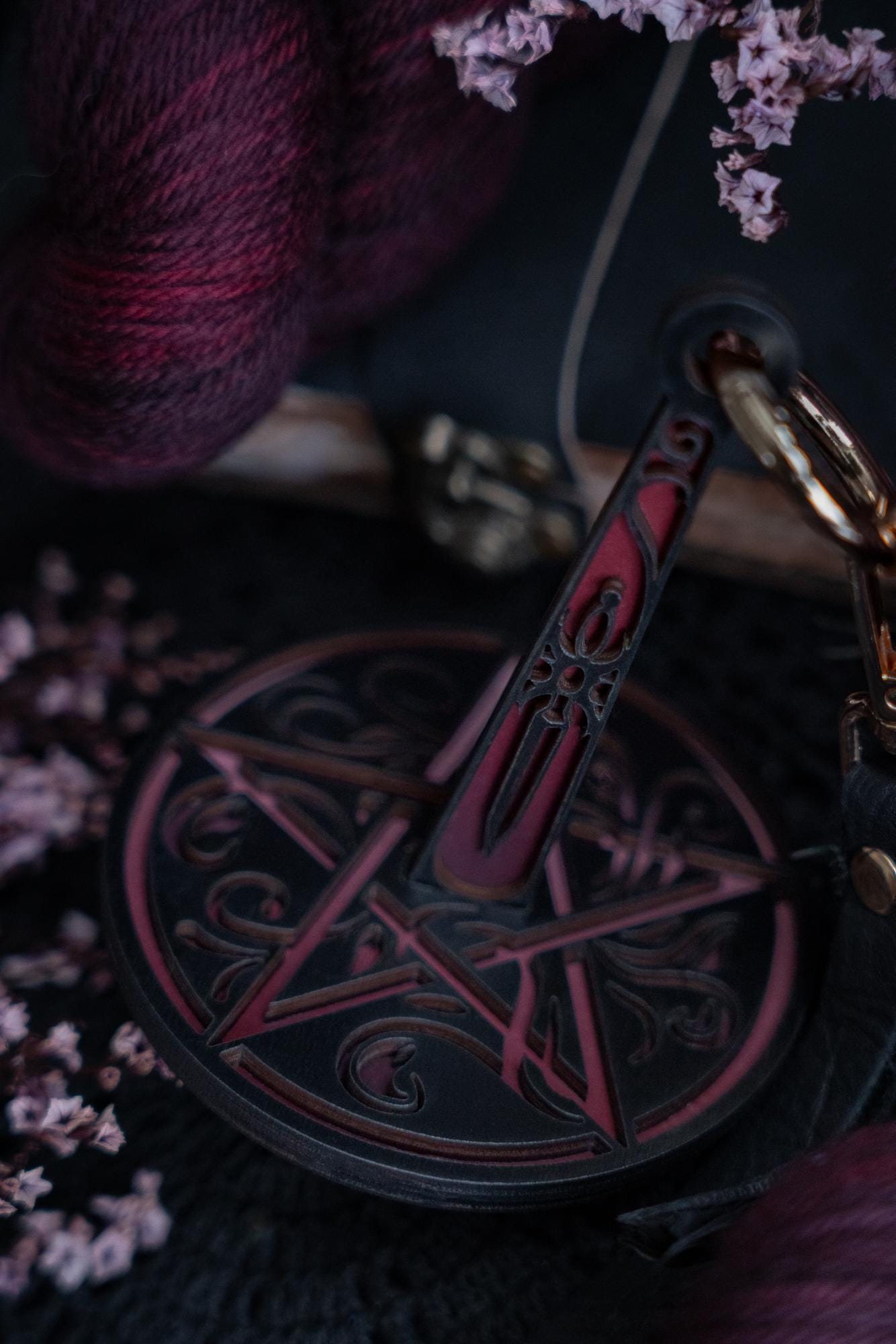Pentacle Mini Minder | Crow & Crescent Yarn (LemonwoodFiberTools Brand) Mini-Minder