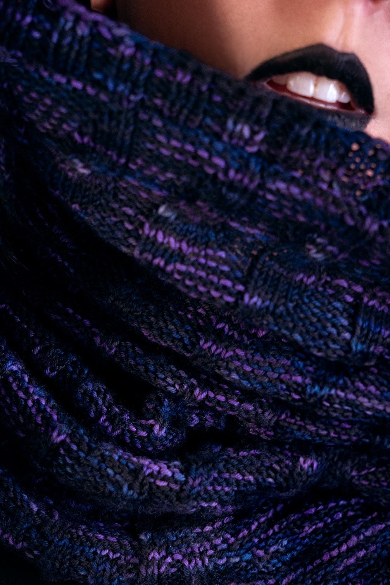Nine Crows Cowl (Digital Knitting Pattern)