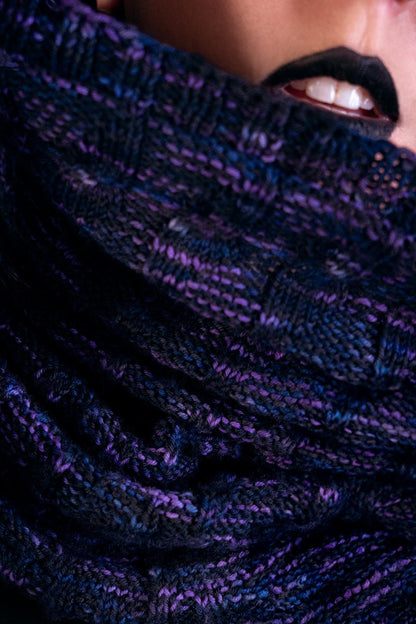 Nine Crows Cowl (Digital Knitting Pattern)
