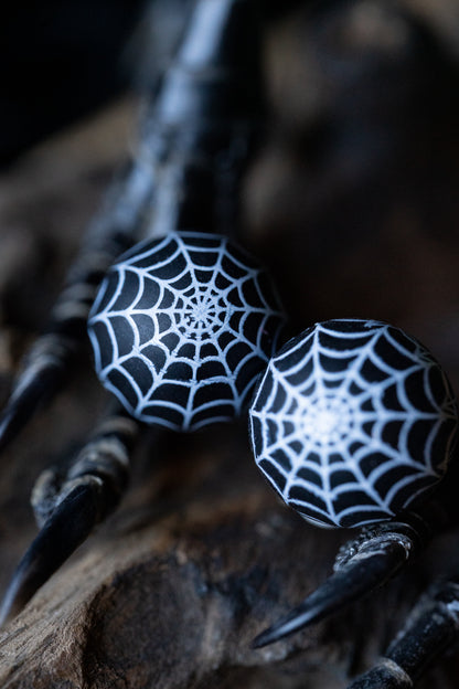 Spider Web Needle Tip Protectors